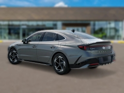 Hyundai Sonata SEL Sport FWD 2026