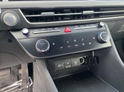Hyundai Sonata SEL FWD 2025
