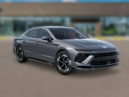 Hyundai Sonata SEL Sport FWD 2026