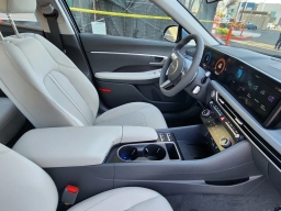 Hyundai Sonata SEL Sport FWD 2026