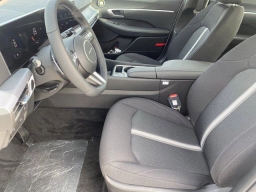 Hyundai Sonata SEL Sport FWD 2026