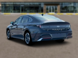 Hyundai Sonata SEL Sport AWD 2026