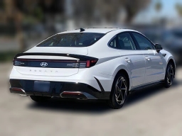 Hyundai Sonata SEL Sport FWD 2026