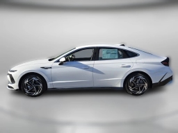 Hyundai Sonata SEL Sport FWD 2026