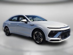 Hyundai Sonata SEL Sport FWD 2026