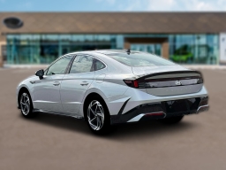 Hyundai Sonata SEL Sport AWD 2026