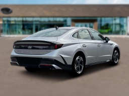 Hyundai Sonata SEL Sport AWD 2026