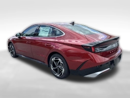 Hyundai Sonata SEL Sport FWD 2026