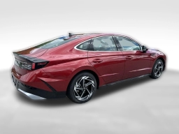 Hyundai Sonata SEL Sport FWD 2026