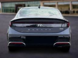 Hyundai Sonata SEL Sport FWD 2026
