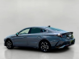 Hyundai Sonata SEL FWD 2025