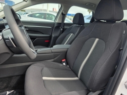 Hyundai Sonata SEL FWD 2025