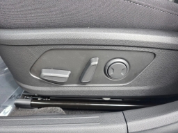 Hyundai Sonata SEL FWD 2025