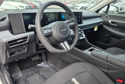 Hyundai Sonata SEL FWD 2025