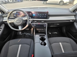Hyundai Sonata SEL FWD 2025