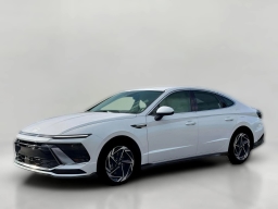 Hyundai Sonata SEL Sport FWD 2026