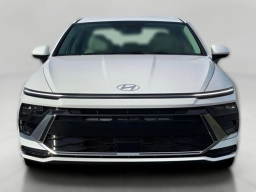 Hyundai Sonata SEL Sport FWD 2026