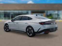 Hyundai Sonata SEL Sport FWD 2026