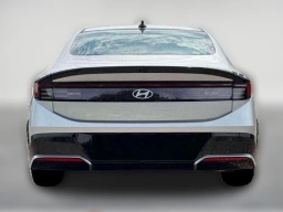 Hyundai Sonata SEL Sport FWD 2026