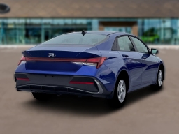 Hyundai Elantra SE IVT 2026
