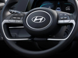 Hyundai Elantra SE Sedan 2026