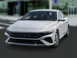 Hyundai Elantra SE Sedan 2026
