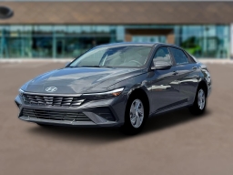 Hyundai Elantra SE Sedan 2026
