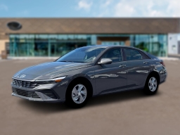 Hyundai Elantra SE Sedan 2026