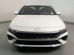Hyundai Elantra SE IVT 2026