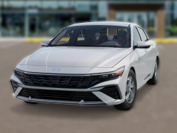 Hyundai Elantra SE Sedan 2026