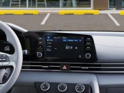 Hyundai Elantra SE Sedan 2026