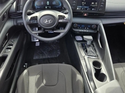 Hyundai Elantra SEL Sport IVT 2026