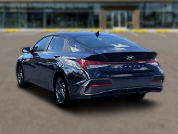 Hyundai Elantra SEL Sport IVT 2026