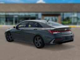 Hyundai Elantra SEL Sport Sedan 2026