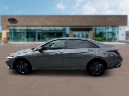 Hyundai Elantra SEL Sport Sedan 2026