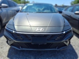 Hyundai Elantra SEL Sport Plus Sedan 2026
