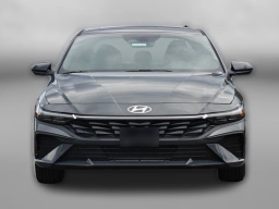 Hyundai Elantra SEL Sport Sedan 2026