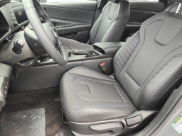 Hyundai Elantra SEL Sport Sedan 2026