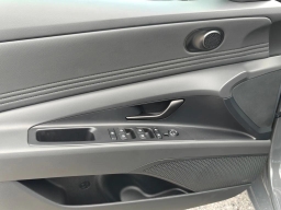 Hyundai Elantra SEL Sport Sedan 2026