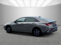 Hyundai Elantra SEL Sport IVT 2026