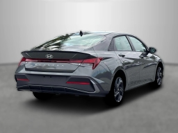 Hyundai Elantra SEL Sport IVT 2026