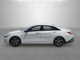 Hyundai Elantra SEL Sport IVT 2026