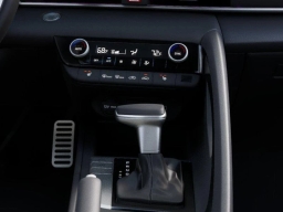 Hyundai Elantra SEL Sport Sedan 2026