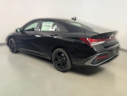 Hyundai Elantra SEL Sport IVT 2026