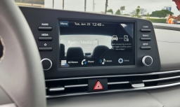 Hyundai Elantra SEL Sport IVT 2026