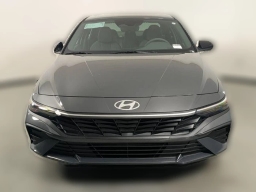 Hyundai Elantra SEL Sport IVT 2026