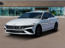 Hyundai Elantra SEL Sport Sedan 2026