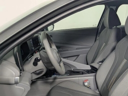Hyundai Elantra SEL Sport IVT 2026