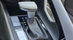 Hyundai Elantra Hybrid Blue Sedan 2026