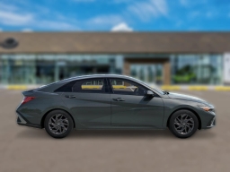 Hyundai Elantra Hybrid Blue Sedan 2026